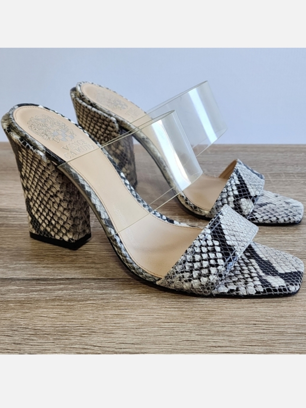 VINCE CAMUTO Felima Snakeskin Leather High Heel Sandal 8M